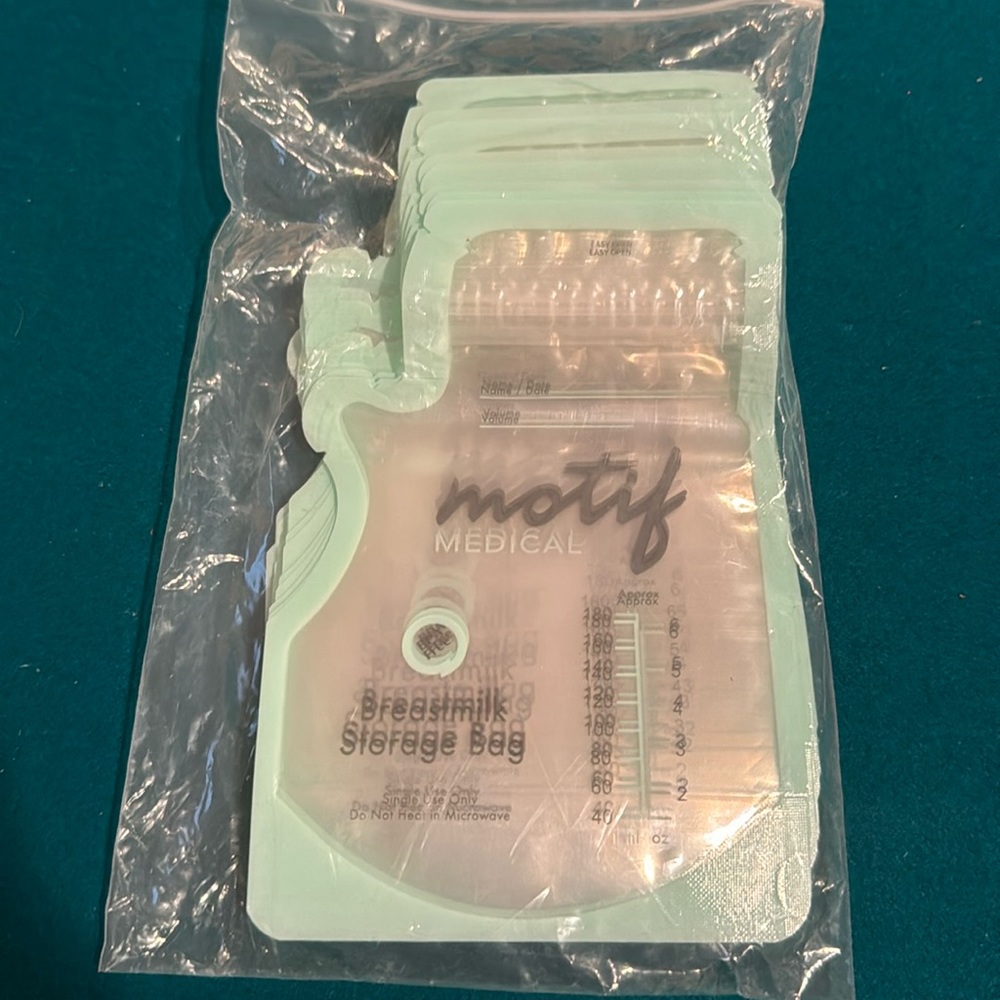 Motif breastfeeding bags
